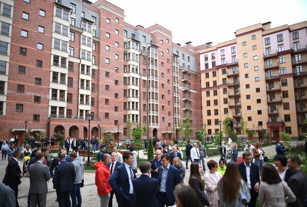 В. Мутко посетил ЖК Видный город В. Мутко посетил ЖК Видный город