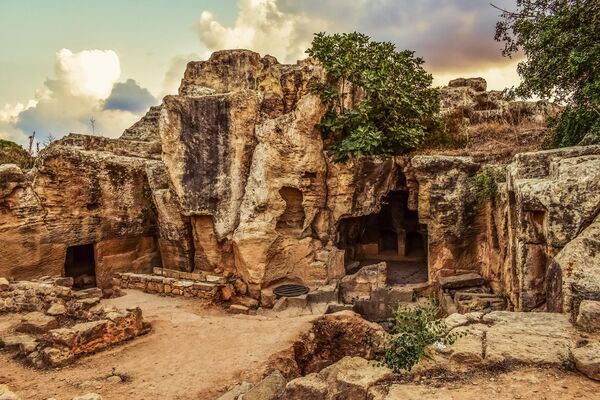 Гробницы королей Гробницы королей