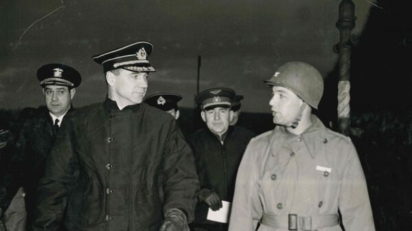Инспекция американских групп войск 26 июля 1944, Нормандия Инспекция американских групп войск 26 июля 1944, Нормандия