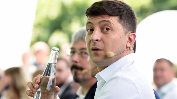 Президент Украины Владимир Зеленский на съезде партии Слуга народа в Киеве Президент Украины Владимир Зеленский на съезде партии Слуга народа в Киеве