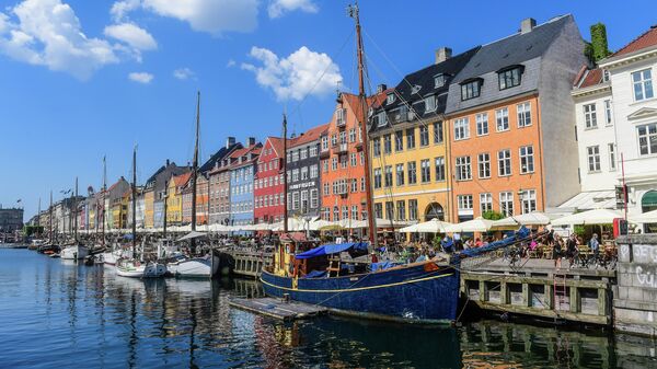 Канал Nyhavn (Новая гавань) в Копенгагене Канал Nyhavn (Новая гавань) в Копенгагене