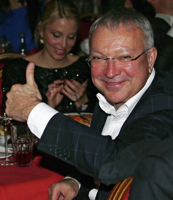 Юрий Белоус в ресторане, 2013 год Юрий Белоус в ресторане, 2013 год