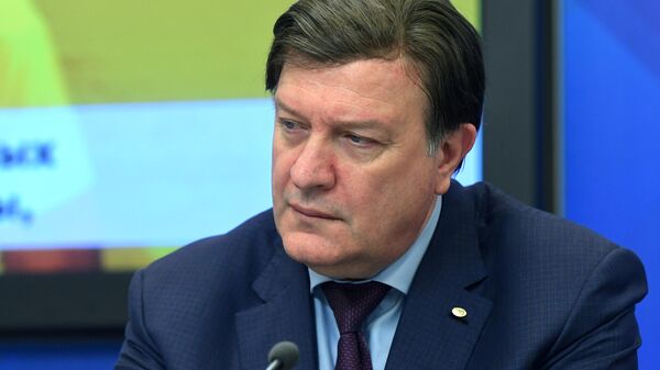 Амиран Ревишвили на пресс-конференции по итогам лечения Касима Алькадима Амиран Ревишвили на пресс-конференции по итогам лечения Касима Алькадима