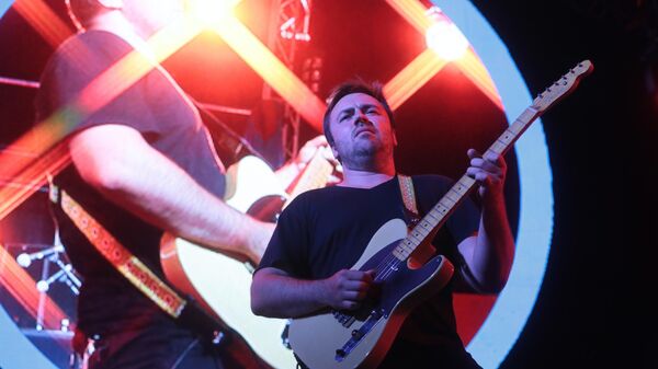 Участник оркестра SG BIG BAND во время выступления на 17-м международном музыкальном фестивале Koktebel Jazz Party в Крыму Участник оркестра SG BIG BAND во время выступления на 17-м международном музыкальном фестивале Koktebel Jazz Party в Крыму