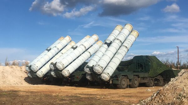 Зенитный ракетный комплекс С-400 Триумф Зенитный ракетный комплекс С-400 Триумф