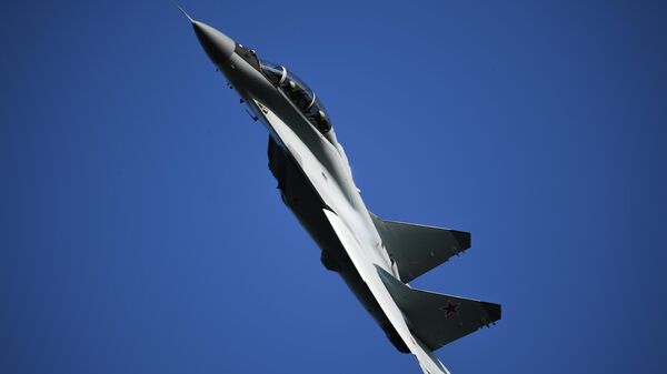 Многофункциональный фронтовой истребитель МиГ-35 выполняют полет на Международном авиационно-космическом салоне МАКС-2019 Многофункциональный фронтовой истребитель МиГ-35 выполняют полет на Международном авиационно-космическом салоне МАКС-2019