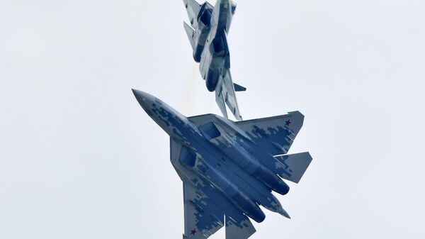 Российские многофункциональные истребители пятого поколения Су-57 Российские многофункциональные истребители пятого поколения Су-57