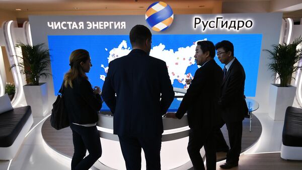 Стенд компании Русгидро на ВЭФ во Владивостоке Стенд компании Русгидро на ВЭФ во Владивостоке