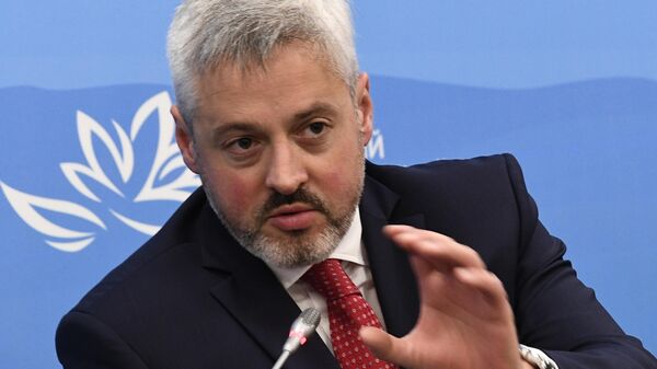 Первый заместитель министра просвещения РФ Павел Зенькович на сессии в рамках V Восточного экономического форума во Владивостоке Первый заместитель министра просвещения РФ Павел Зенькович на сессии в рамках V Восточного экономического форума во Владивостоке