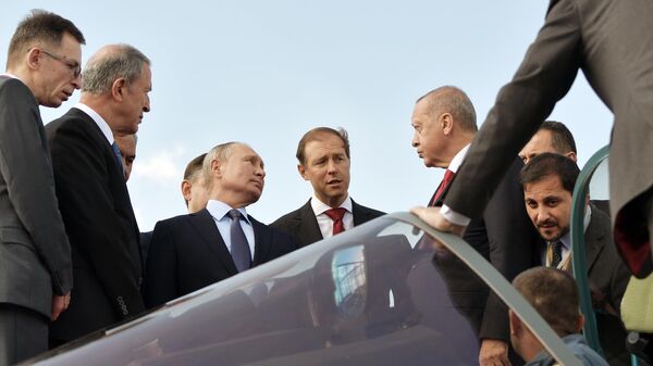 Президент РФ В. Путин и президент Турции Р. Т. Эрдоган посетили авиасалон МАКС 2019 Президент РФ В. Путин и президент Турции Р. Т. Эрдоган посетили авиасалон МАКС 2019