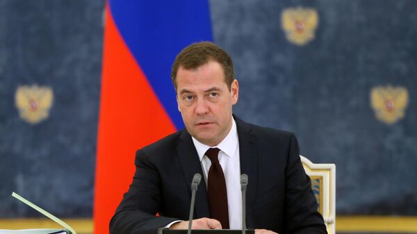 Медведев рассказал об отношении к протестующим