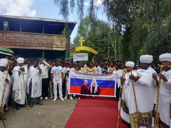 Встреча российских журналистов и представителей РПЦ в Гондэре, Эфиопия. 30 сентября 2019 Встреча российских журналистов и представителей РПЦ в Гондэре, Эфиопия. 30 сентября 2019