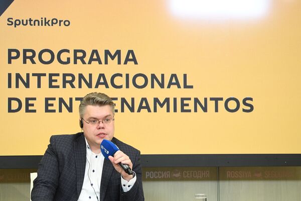 Директор по международному сотрудничеству МИА Россия сегодня Василий Пушков Директор по международному сотрудничеству МИА Россия сегодня Василий Пушков