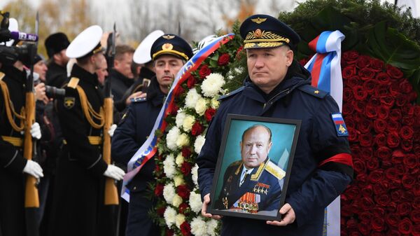 Церемония похорон летчика-космонавта СССР, дважды Героя Советского Союза генерал-майора авиации Алексея Леонова Церемония похорон летчика-космонавта СССР, дважды Героя Советского Союза генерал-майора авиации Алексея Леонова