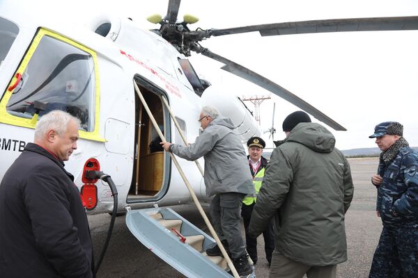 Губернатор Красноярского края Александр Усс вылетел в Курагинский район на место происшествия Губернатор Красноярского края Александр Усс вылетел в Курагинский район на место происшествия