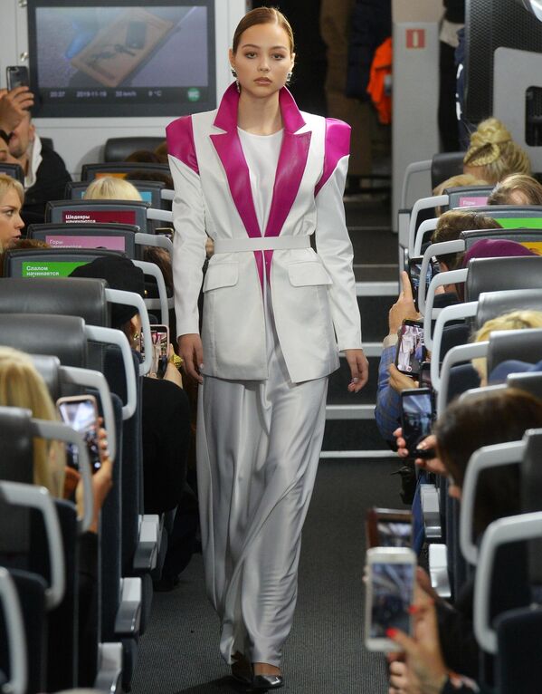 Презентация нового сезона Russia. Modest Fashion Week Презентация нового сезона Russia. Modest Fashion Week