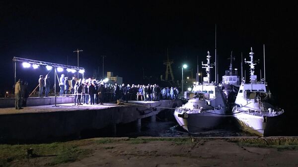 Украинские малые бронированные артиллерийские катера Бердянск и Никополь в порту Очакова Украинские малые бронированные артиллерийские катера Бердянск и Никополь в порту Очакова