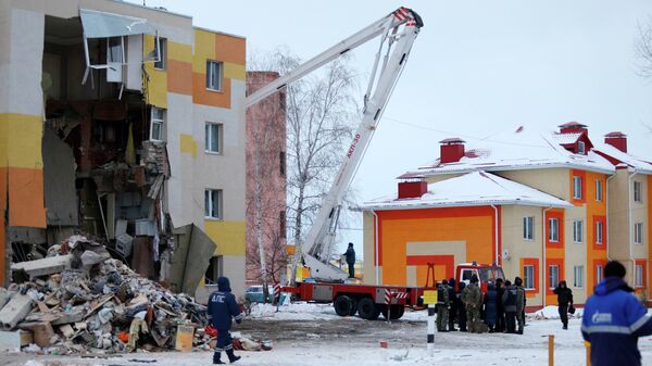 Разбор завалов на месте взрыва газа в Белгородской области Разбор завалов на месте взрыва газа в Белгородской области