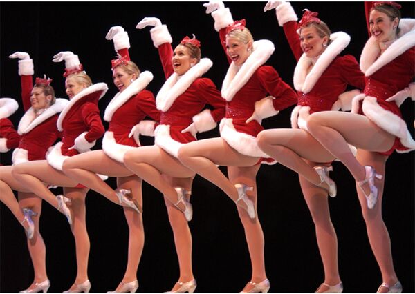 Участницы шоу Radio City Rockettes Участницы шоу Radio City Rockettes