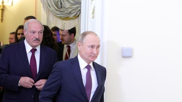 Президент РФ Владимир Путин и президент Белоруссии Александр Лукашенко в Президентской библиотеке имени Б. Н. Ельцина в Санкт-Петербурге Президент РФ Владимир Путин и президент Белоруссии Александр Лукашенко в Президентской библиотеке имени Б. Н. Ельцина в Санкт-Петербурге