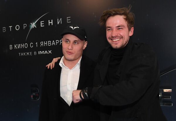 Актеры Никита Кукушкин и Александр Петров на премьере фильма Вторжение Актеры Никита Кукушкин и Александр Петров на премьере фильма Вторжение