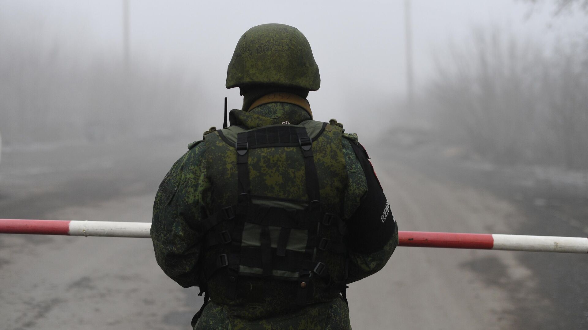 Обмен военнопленными между ДНР, ЛНР и Украиной в Донецкой области Обмен военнопленными между ДНР, ЛНР и Украиной в Донецкой области - РИА Новости, 1920, 15.03.2021