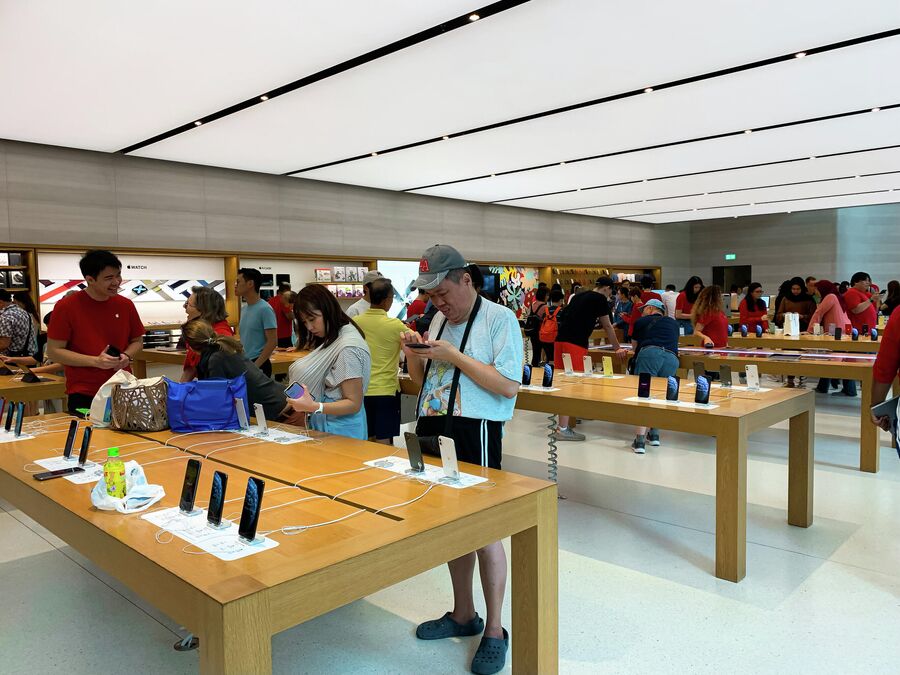 Магазин Apple на Орчард-Роуд