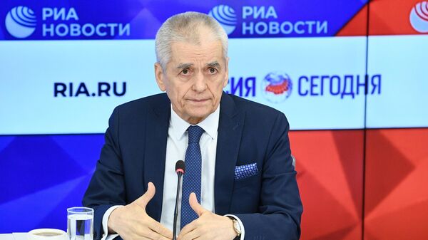 Геннадий Онищенко во время пресс-конференции на тему: Новый коронавирус: правда и вымысел в Международном мультимедийном пресс-центре МИА Россия сегодня Геннадий Онищенко во время пресс-конференции на тему: Новый коронавирус: правда и вымысел в Международном мультимедийном пресс-центре МИА Россия сегодня