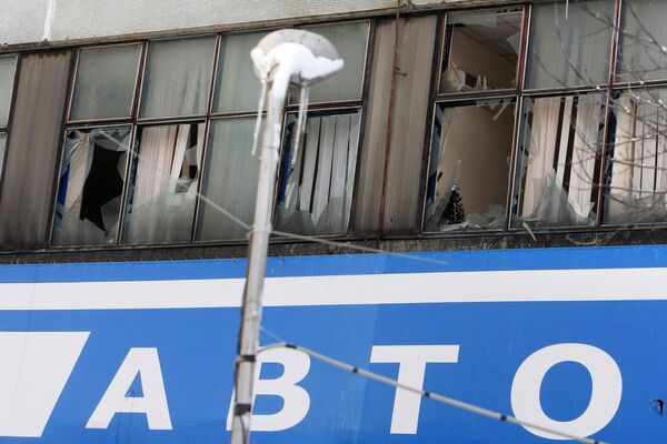 На месте пожара, произошедшего в общежитии на улице Кульнева На месте пожара, произошедшего в общежитии на улице Кульнева