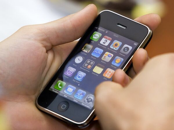 Мобильный телефон iPhone 3G Мобильный телефон iPhone 3G