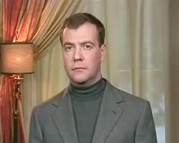 Я планирую отвечать на комментарии в своем блоге – Дмитрий Медведев Я планирую отвечать на комментарии в своем блоге – Дмитрий Медведев