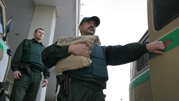 Инкассатор Александр Шурман 25 июня украл 250 миллионов рублей Инкассатор Александр Шурман 25 июня украл 250 миллионов рублей