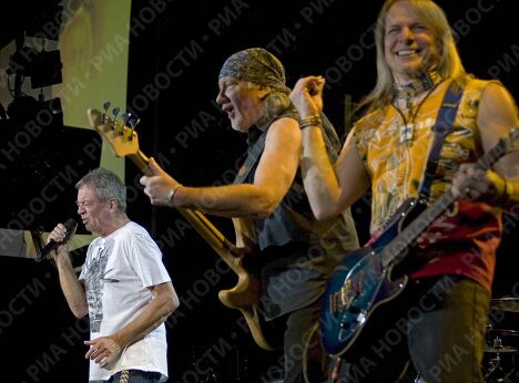 Концерт рок-группы Deep Purple прошел в Москве Концерт рок-группы Deep Purple прошел в Москве