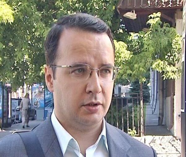 Муж сбитой милиционером беременной женщины ищет свидетелей ДТП Муж сбитой милиционером беременной женщины ищет свидетелей ДТП