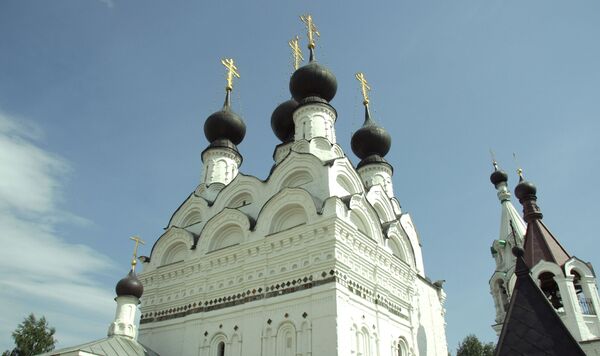 Храм Святой Троицы Свято-Троицкого монастыря в Муроме. Архив Храм Святой Троицы Свято-Троицкого монастыря в Муроме. Архив