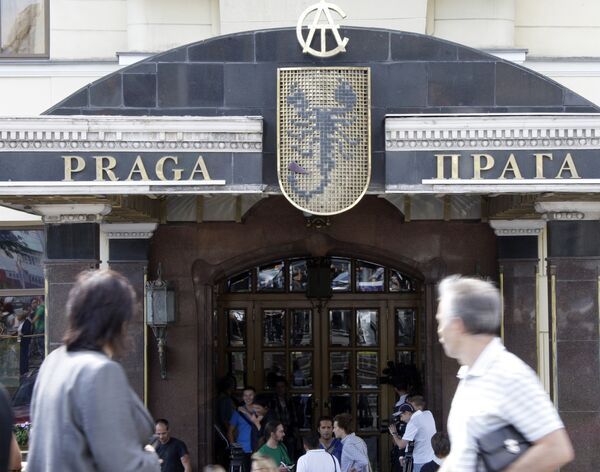 Следственные действия в столичном ресторане Прага Следственные действия в столичном ресторане Прага