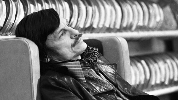 Кинорежиссер Андрей Тарковский Кинорежиссер Андрей Тарковский