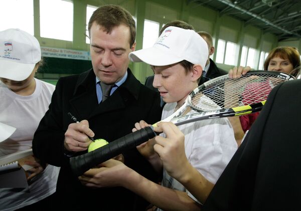 Дмитрий Медведев посетил Казанскую академию тенниса Дмитрий Медведев посетил Казанскую академию тенниса