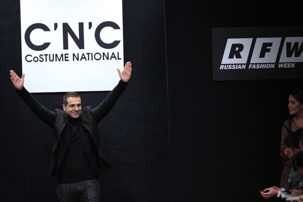 Russian Fashion Week. Основатель бренда C’N’C CoSTUME NATIONALl Эннио Капаза Russian Fashion Week. Основатель бренда C’N’C CoSTUME NATIONALl Эннио Капаза