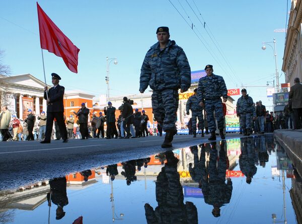 Первомайское шествие в Москве Первомайское шествие в Москве