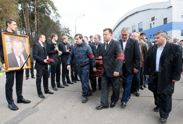 Прощание с Шабтаем Калмановичем в подмосквном Видном Прощание с Шабтаем Калмановичем в подмосквном Видном