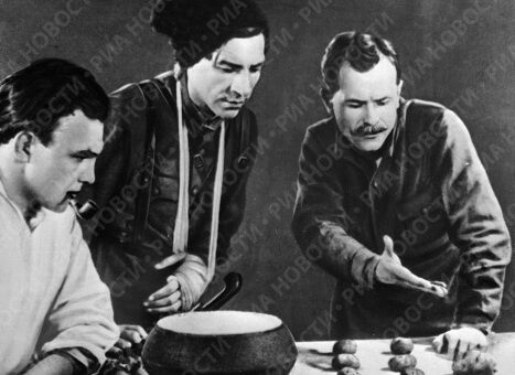 Актер Борис Бабочкин Актер Борис Бабочкин