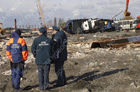 Последствия 7-балльного шторма в Сочи Последствия 7-балльного шторма в Сочи