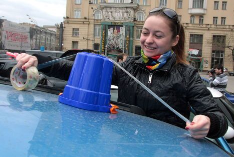 Автовладельцы на автопробеге Нет мигалкам! Автовладельцы на автопробеге Нет мигалкам!