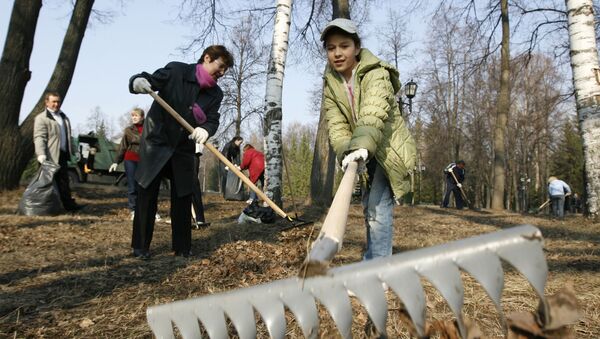 Субботники в городах России Субботники в городах России