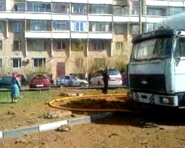На месте аварии на газопроводе в Москве На месте аварии на газопроводе в Москве