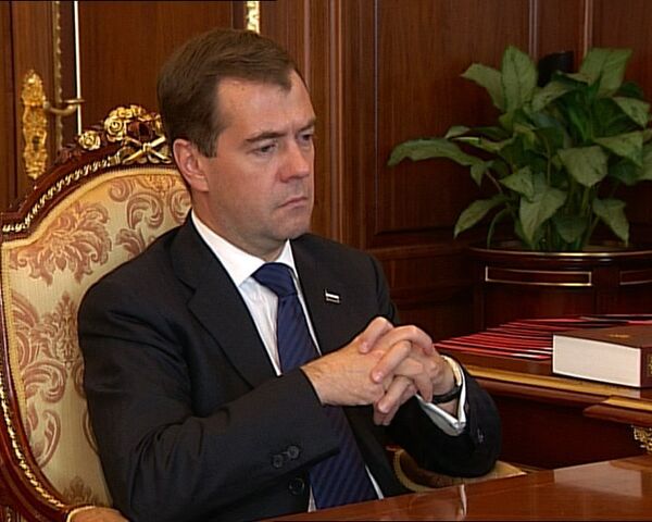 Новый глава ОКР пообещал Медведеву бороться с допингом каленым железом Новый глава ОКР пообещал Медведеву бороться с допингом каленым железом