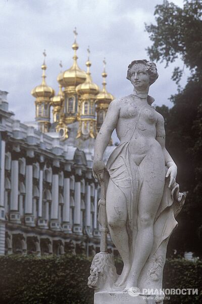 Екатерининский дворец Екатерининский дворец