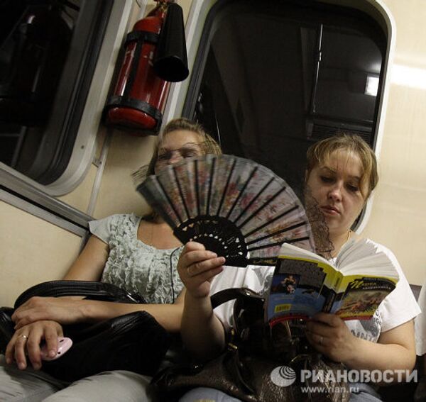 Жара в московском метро Жара в московском метро