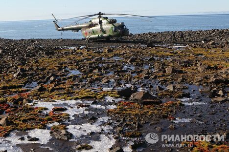 Российская экспедиция на Землю Франца Иосифа по поиску следов пропавшей в 1914 году Арктической экспедиции Брусилова-Альбанова. Российская экспедиция на Землю Франца Иосифа по поиску следов пропавшей в 1914 году Арктической экспедиции Брусилова-Альбанова.